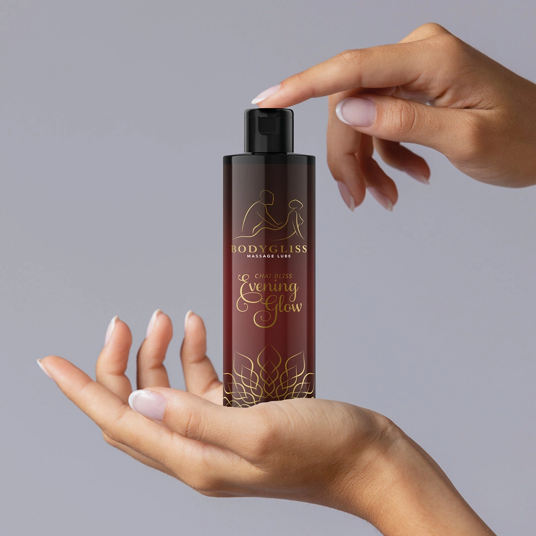 Balsam do masażu o herbacianym aromacie z nutami cynamonu kardamonu i wanilii Bodygliss 150 ml