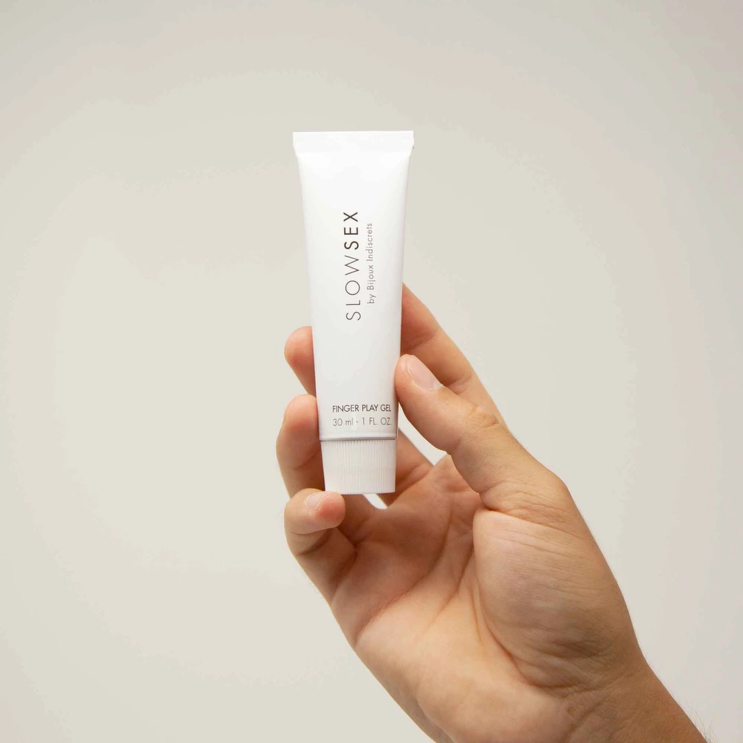 Żel do masturbacji na bazie wody o smaku kokosowym Bijoux Indiscrets Slow 30 ml