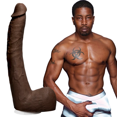 Realistyczne zakrzywione dildo do masturbacji wykonane z brązowego silikonu z jądrami i przyssawką Doc Johnson Isiah 25 cm