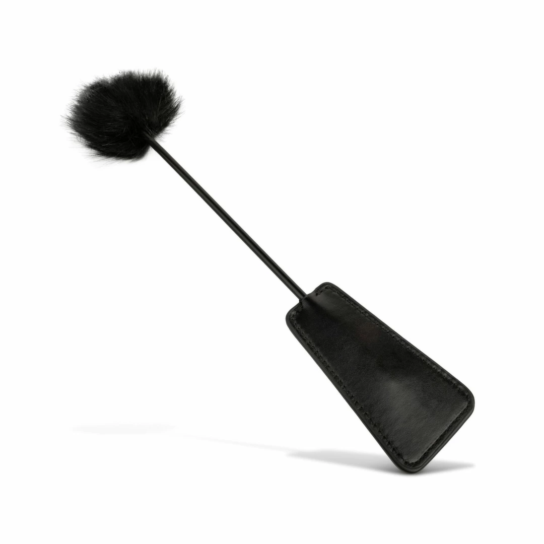 TeaseMe Duo Tickler & Whip Black 2w1 - piorka i bat do masażu 39 cm
