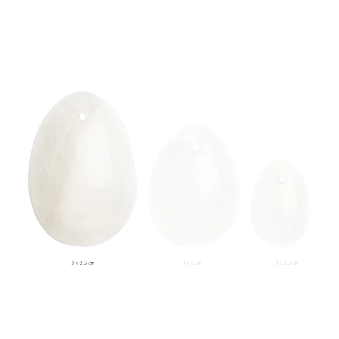 Kulka gejszy wykonana z kwarcu w kolorze białym L La Gemmes Yoni Egg 