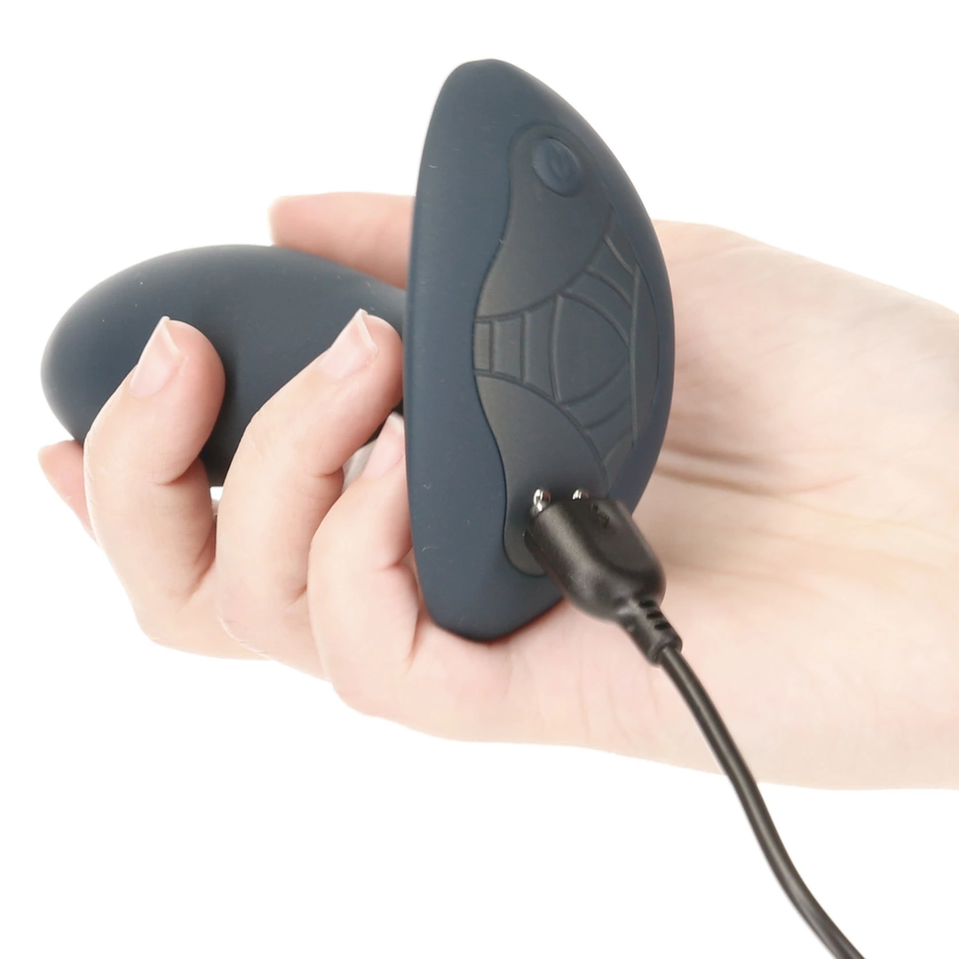 Korek analny wibrujący wykonany z czarnego silikonu z pilotem zdalnego sterowania Lux Active Throb Anal 