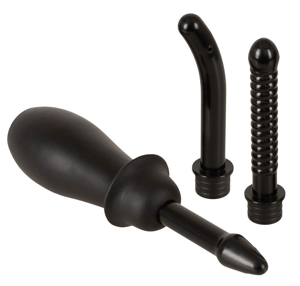 Zestaw gruszek analnych wykonanych z czarnego silikonu z różnymi nasadkami Bad Kitty Intimate shower