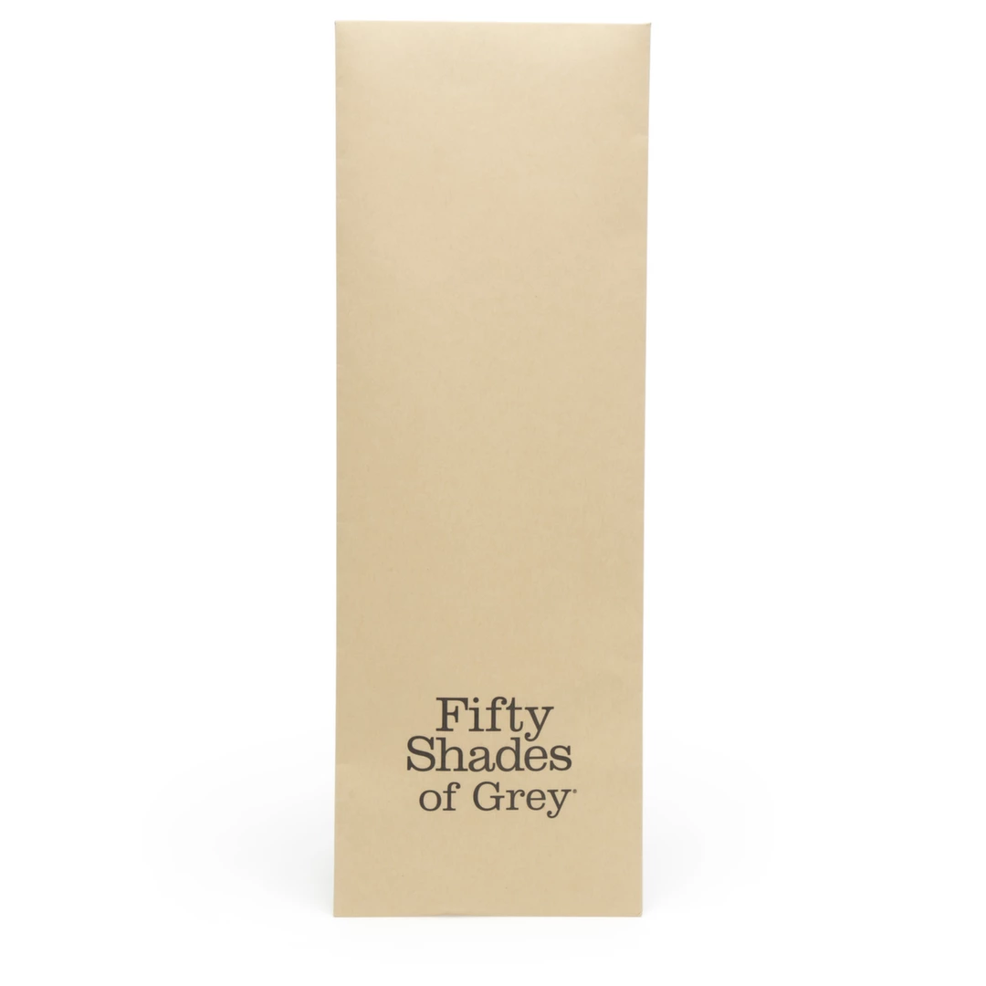 Fifty Shades of Grey - Czarne Mankiety Na Kostki Z Łańcuszkiem Fifty Shades of Grey - Czarne Mankiety Na Kostki Z Łańcuszkiem
