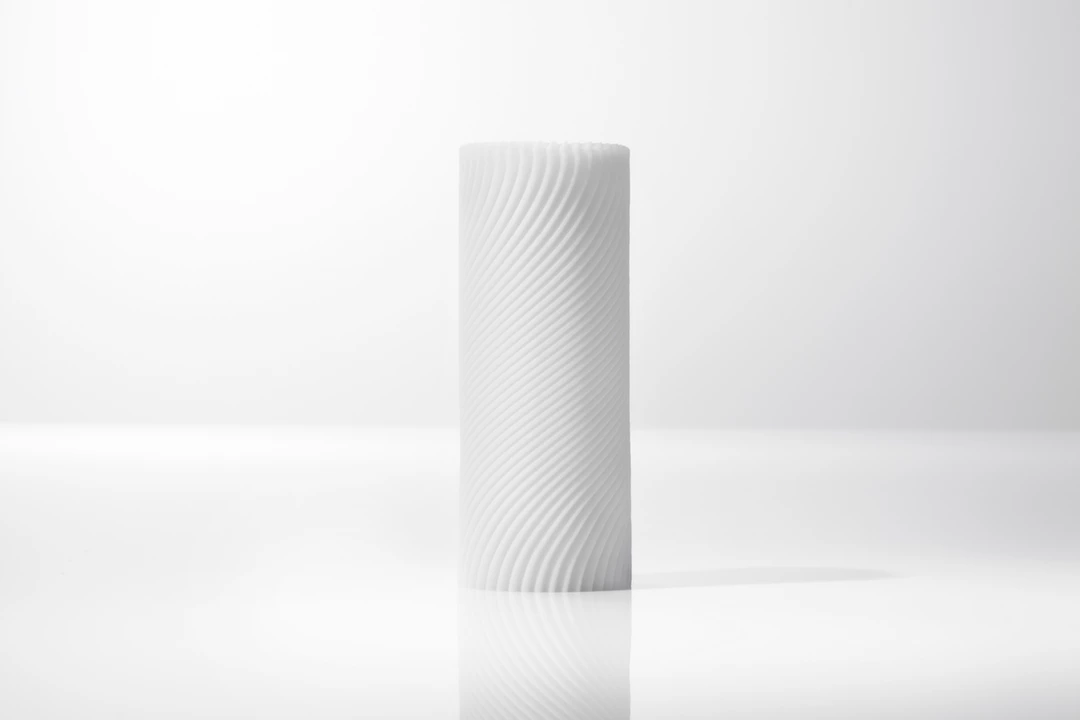 Rękaw do masturbatorów penisa biały z prążkowaną fakturą wewnętrzną Tenga Sleeve 3D Zen