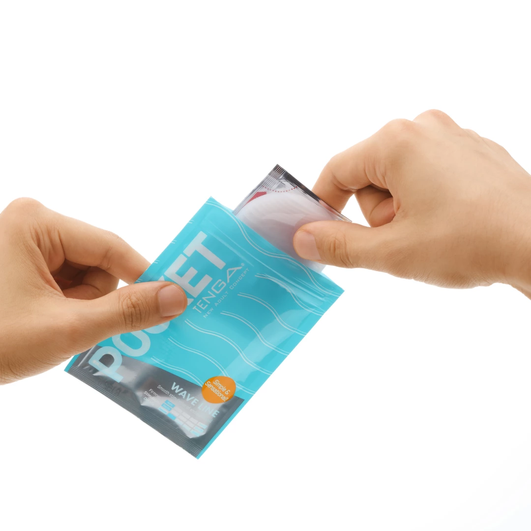 Masturbator przezroczysty penisa z pofałdowaną strukturą wewnątrz Tenga Wave Line